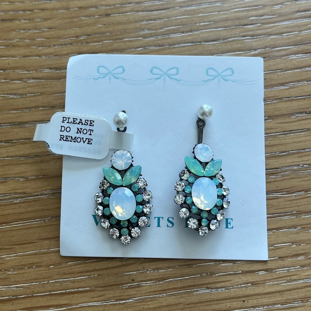 Elegant Crystal Drop Earrings